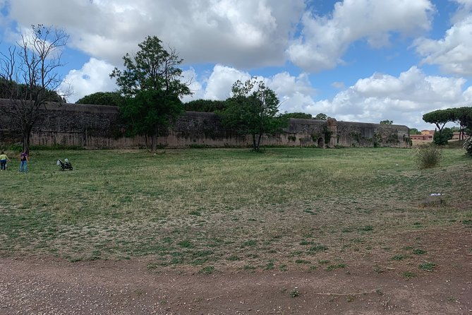 roman-ancient-aqueducts-and-villa-of-quintili-private-tour-from-rome