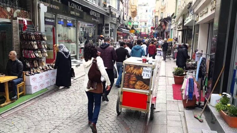 roman-aqueduct-sehzade-mosques-womens-market