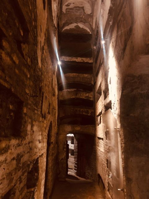roman-catacombs-guided-tour-with-transfer