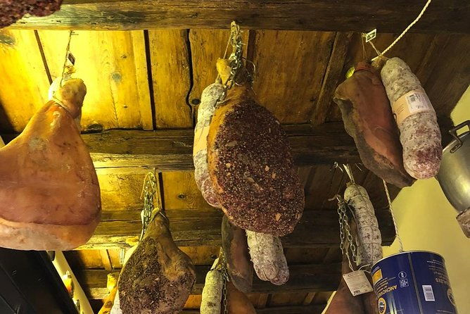 roman-walkin-foodies-tour