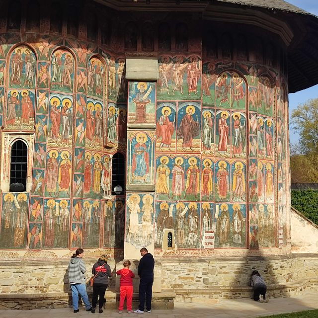 romania-private-12-days-tour-with-bed-and-breakfast