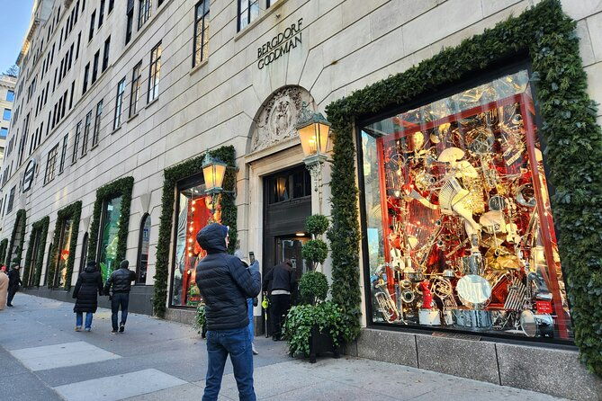 romantic-christmas-mystery-of-a-lost-lover-in-nyc