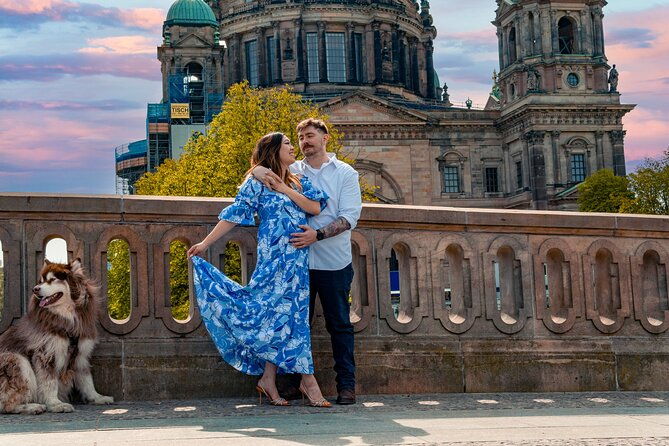 romantic-couple-photoshoot-in-the-heart-of-berlin