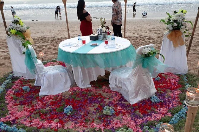 Romantic Dinner at Jimbaran Beach Bali Island - Arrival & Welcome: Setting the Scene