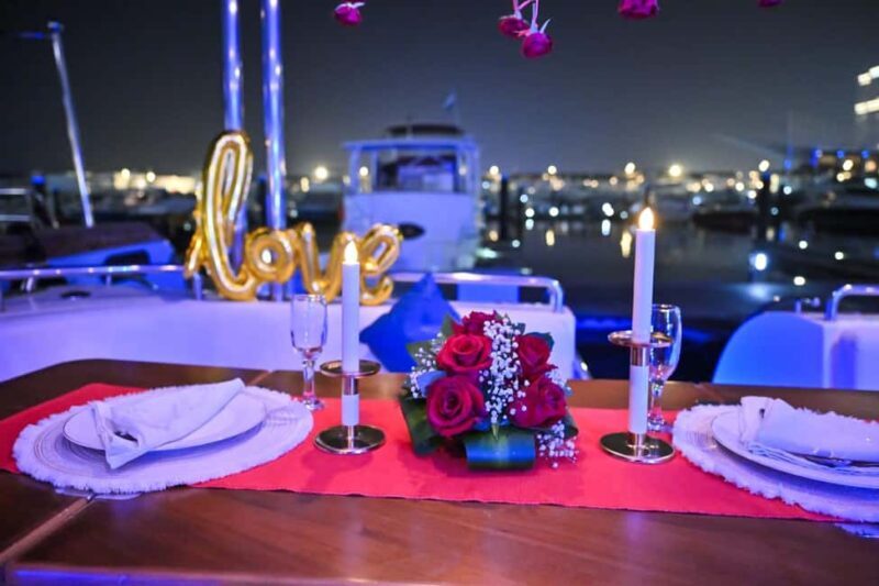 Romantic Dinner on Private Yacht - Who Will Love This Experience?