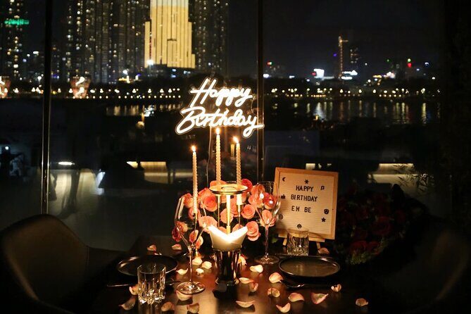 Romantic Honeymoon Dinner Tour With Sightseeing Cruise On River - Key Points