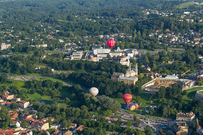 romantic-hot-air-balloon-flight-over-vilnius-or-trakai