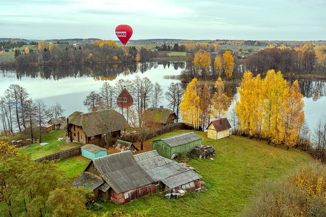romantic-hot-air-balloon-flight-over-vilnius-or-trakai