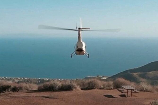 romantic-malibu-mountaintop-landing-helicopter-tour-from-burbank