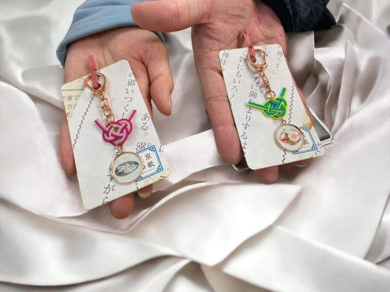 romantic-mizuhiki-knot-and-omikuji-washi-charm-workshop-ueno
