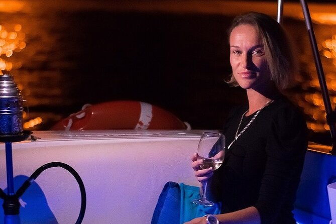 romantic-night-ocean-boat-trip-for-2