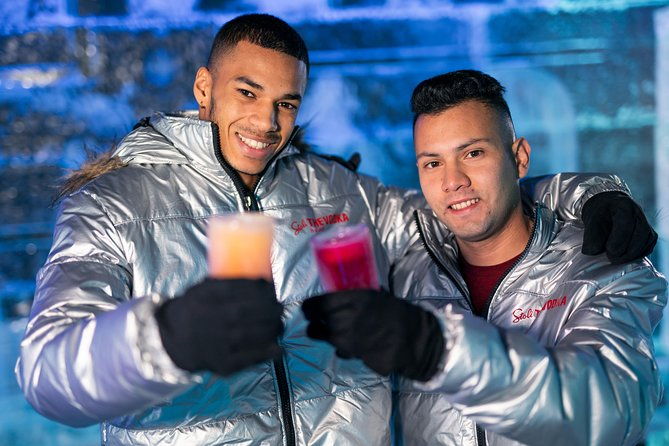 romantic-pack-at-icebarcelona