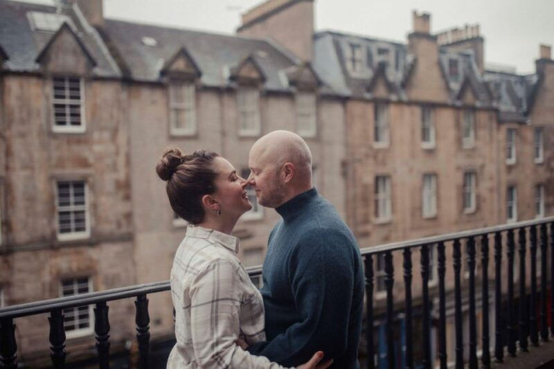 romantic-photoshoot-experience-for-couples-in-edinburgh-2