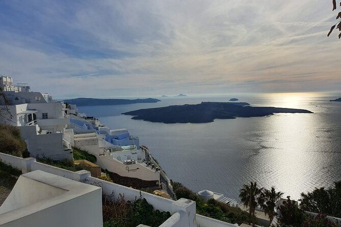 romantic-private-day-tour-in-santorini