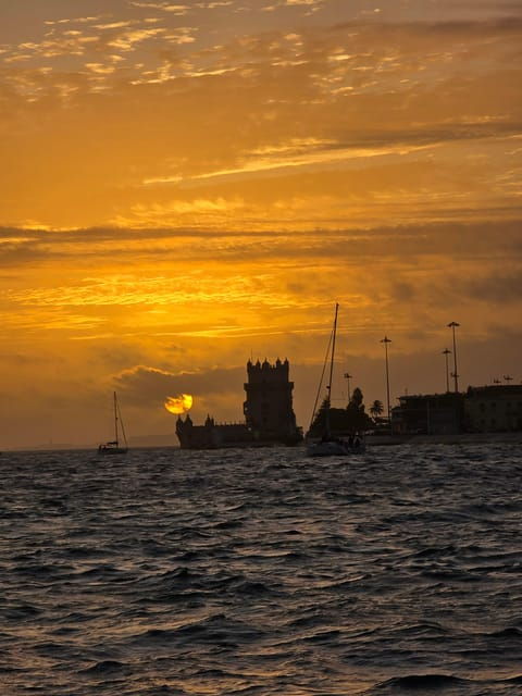 romantic-private-sailing-boat-for-two-daytime-or-sunset