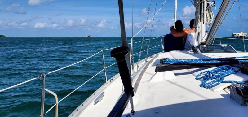romantic-private-sailing-in-miami