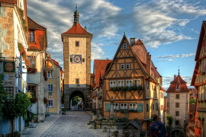 romantic-road-rothenburg-and-harburg-day-tour-from-munich