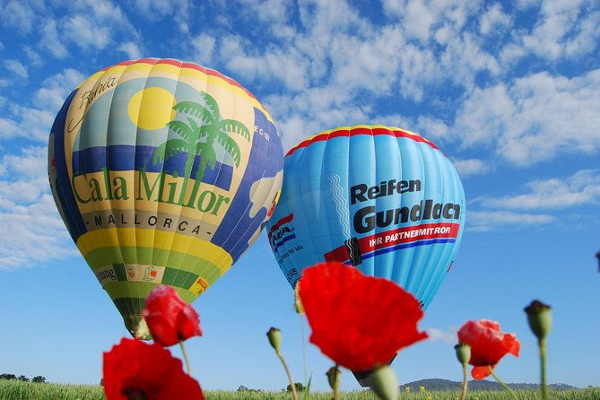 romantic-sunrise-balloon-tour-in-majorca