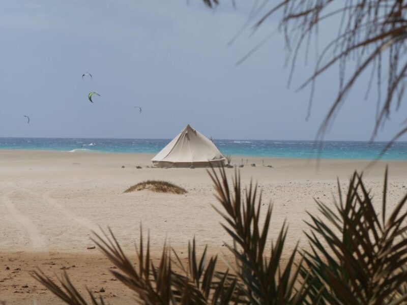 Romantic Sunset Experience with Glamping Silver Pack - Key Points