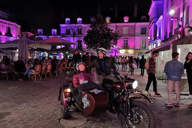 romantic-tour-by-night