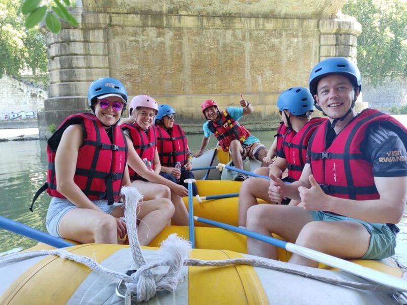 rome-2-hours-rafting-experience-on-the-tiber-river