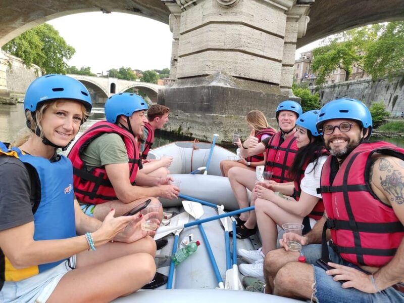 rome-2-hours-rafting-experience-on-the-tiber-river