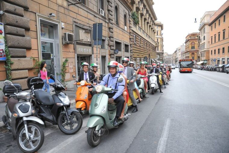 rome-24-hour-vespa-primavera-rental