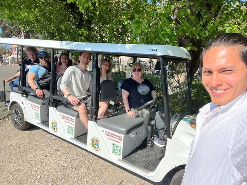 Rome: 4 hours Deluxe Golf cart Personalised Sightseeing tour - Key Points