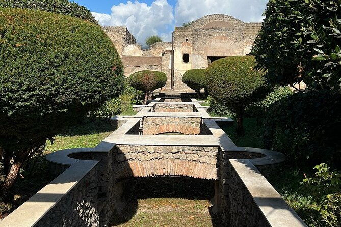 rome-airport-transfer-pompeii-tour-to-amalfi-ravello-viceversa