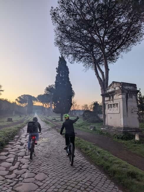Rome: Appian Way, Aqueducts, & Catacombs E-Bike Guided Tour - A Closer Look at the Tour Experience