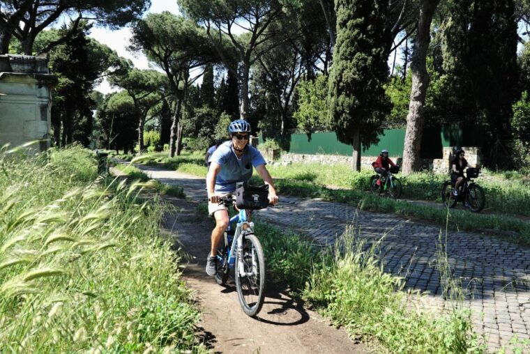 rome-appian-way-catacombs-roman-aqueducts-top-ebike-tour
