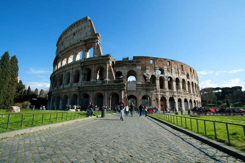 Rome Bike and eBike Rentals - What to Expect from the Tour