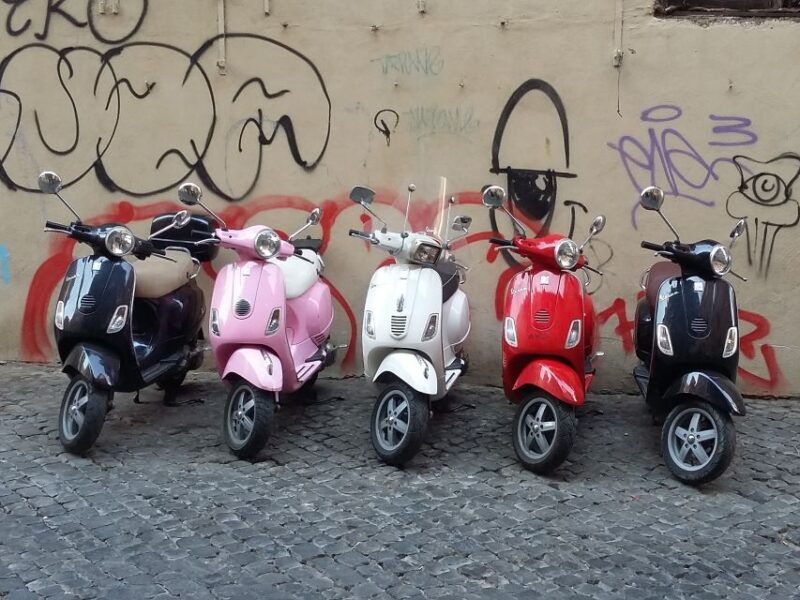 rome-by-night-on-vespa