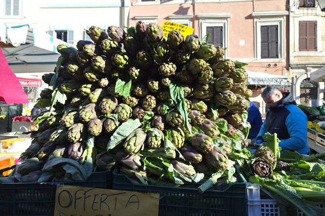 rome-campo-de-fiori-and-jewish-ghetto-street-food-tour-2