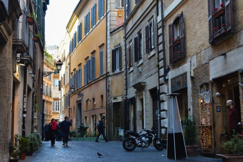rome-campo-de-fiori-market-trevi-4-hour-food-wine-tour