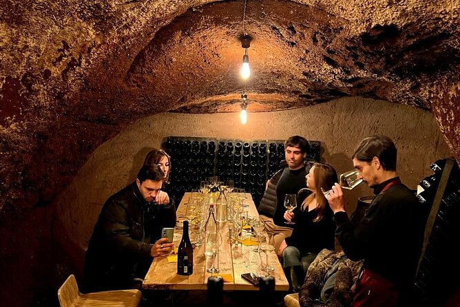 rome-candlelight-food-wine-tasting-in-ancient-roman-cellar