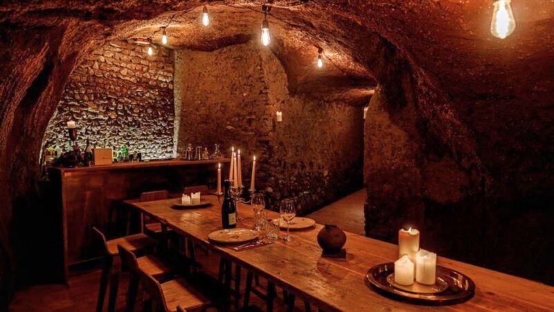 rome-candlelight-wine-tasting-in-ancient-roman-cave