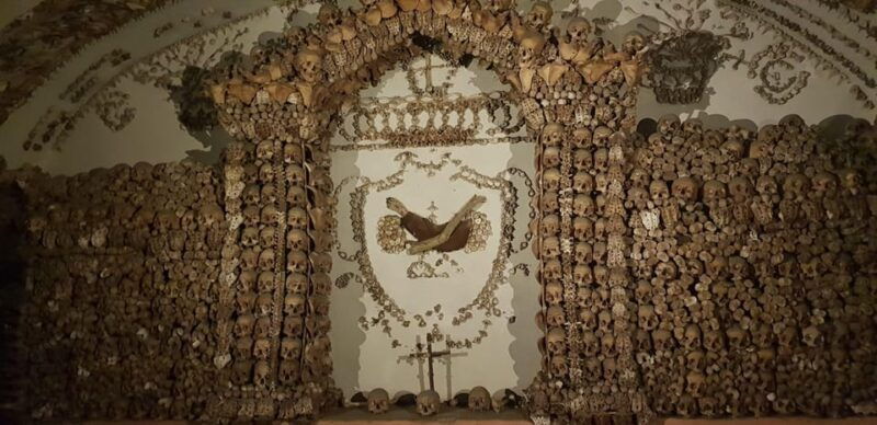 rome-capuchin-crypt-experience-with-panoramic-transfer