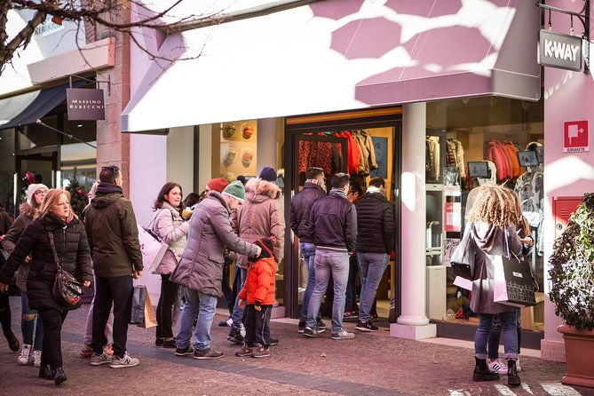 rome-castel-romano-outlet-shopping-private-day-tour