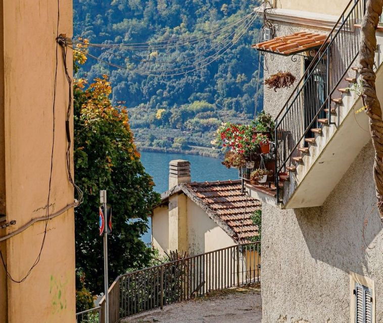 rome-castelli-romani-hop-on-and-hop-off-tour