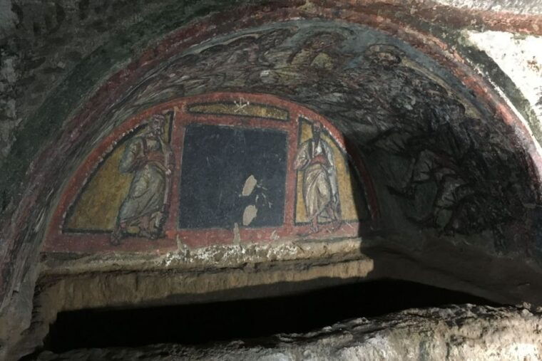 rome-catacombs-and-capuchin-crypt-guided-tour-with-transfer