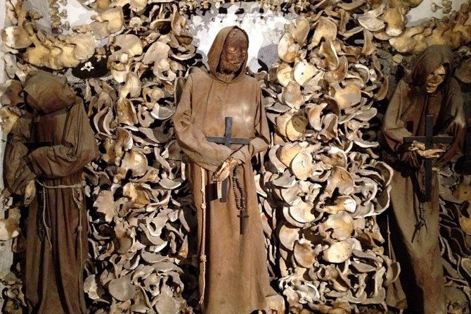 rome-catacombs-night-tour-with-santa-maria-maggiore-after-hours