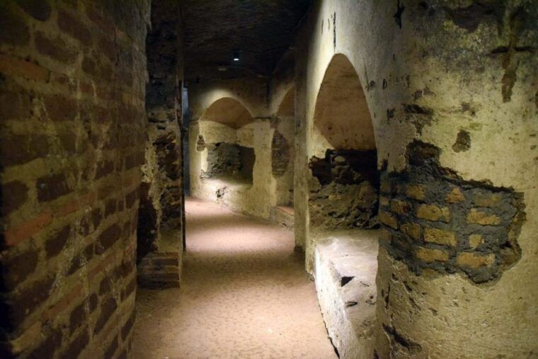 rome-catacombs-of-priscilla-entry-ticket-guided-tour