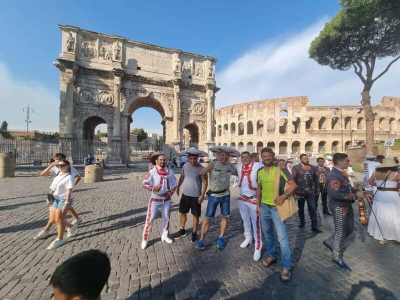 Rome City Center: Guided Golf Cart Tour in the beauty - The Value and Experience