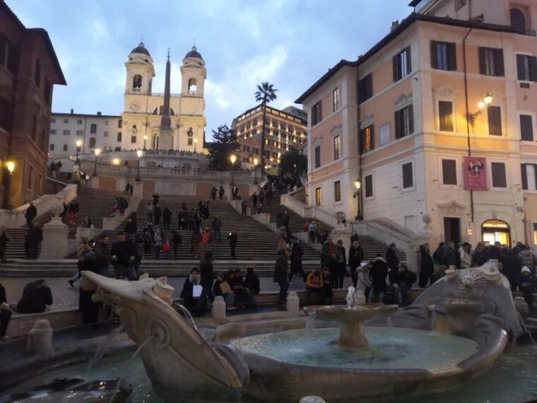 rome-city-highlights-small-group-walking-tour-by-night