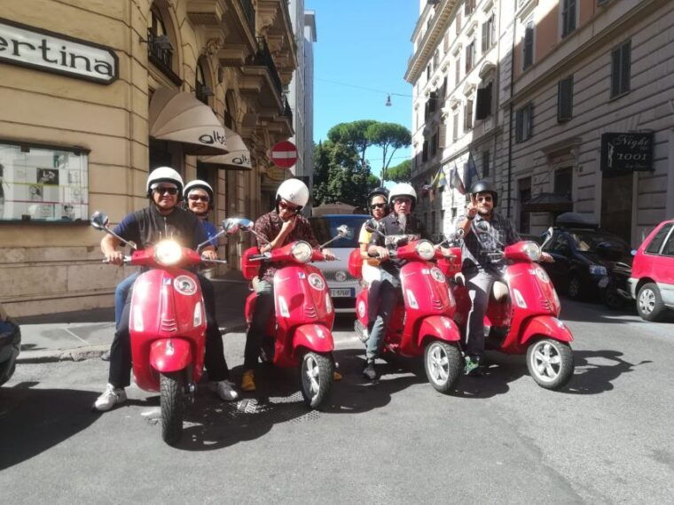 rome-city-highlights-vespa-tour-with-driver