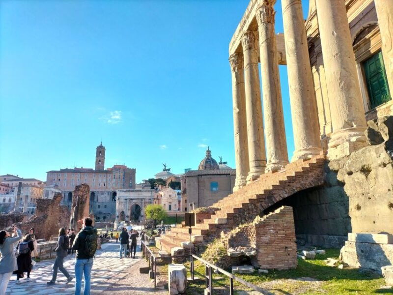 rome-colosseum-and-ancient-rome-guided-walking-tour-3