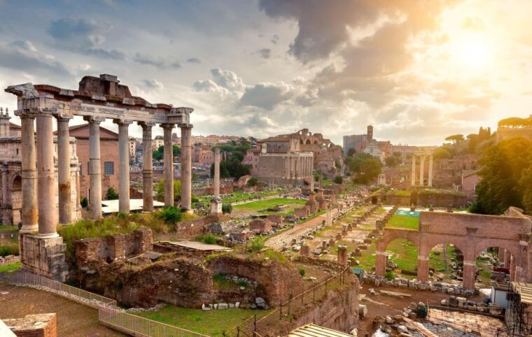 rome-colosseum-and-ancient-rome-guided-walking-tour-3