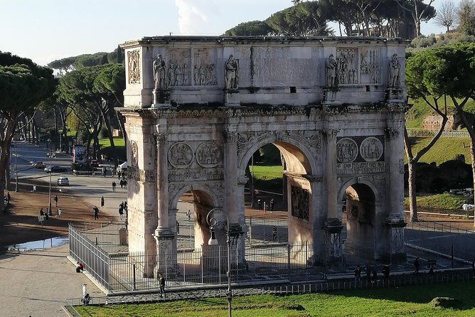 rome-colosseum-and-roman-forum-private-tour