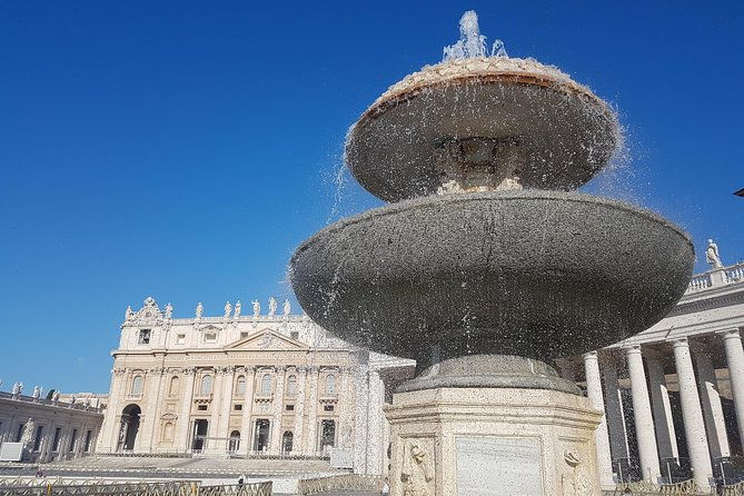 rome-colosseum-and-vatican-museums-semi-private-full-day-tour